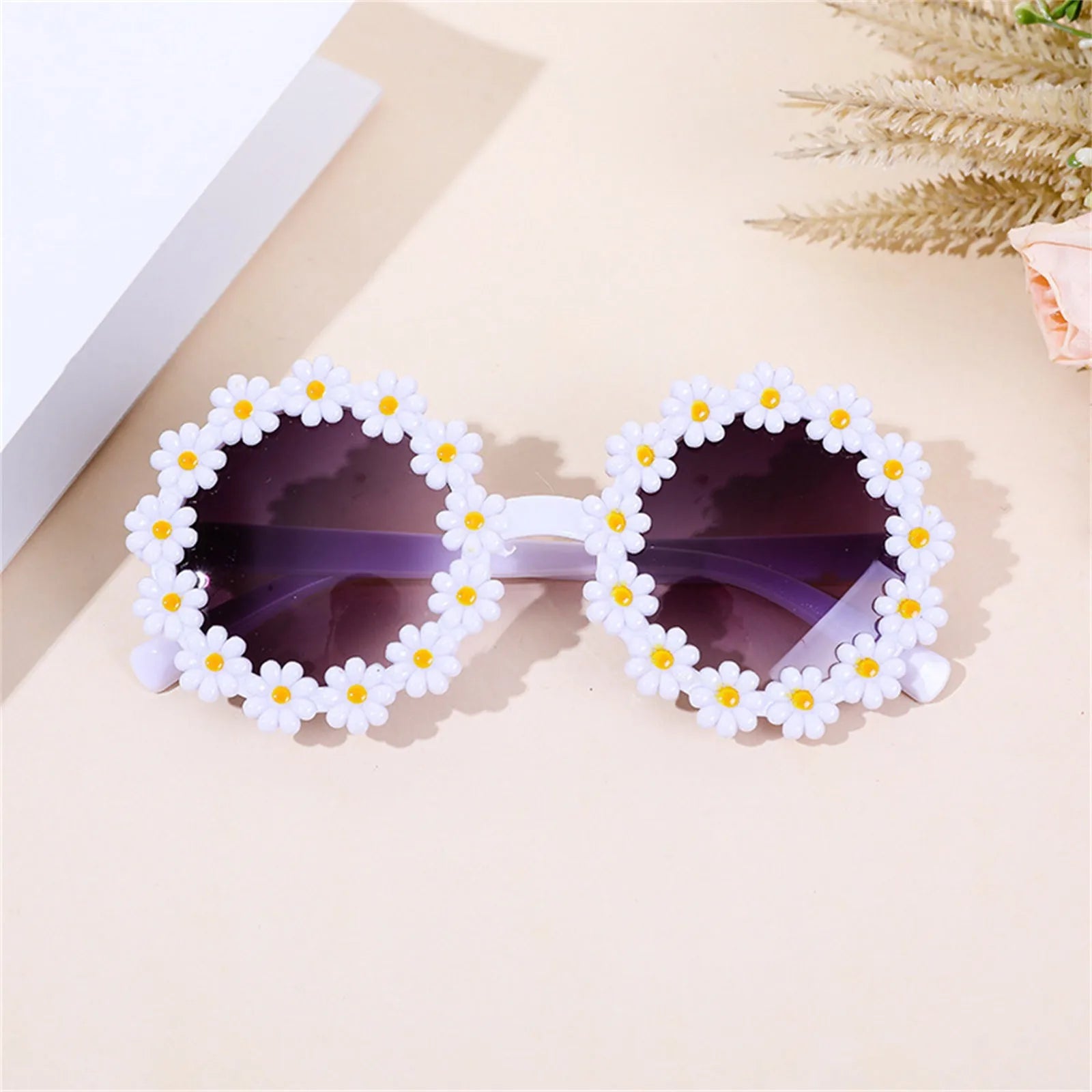 Pet Accessories Flower Sunglasses Circular Role Playing Glasses Photo Props Glasses For Cats And Small And Paracord Dog Leash
